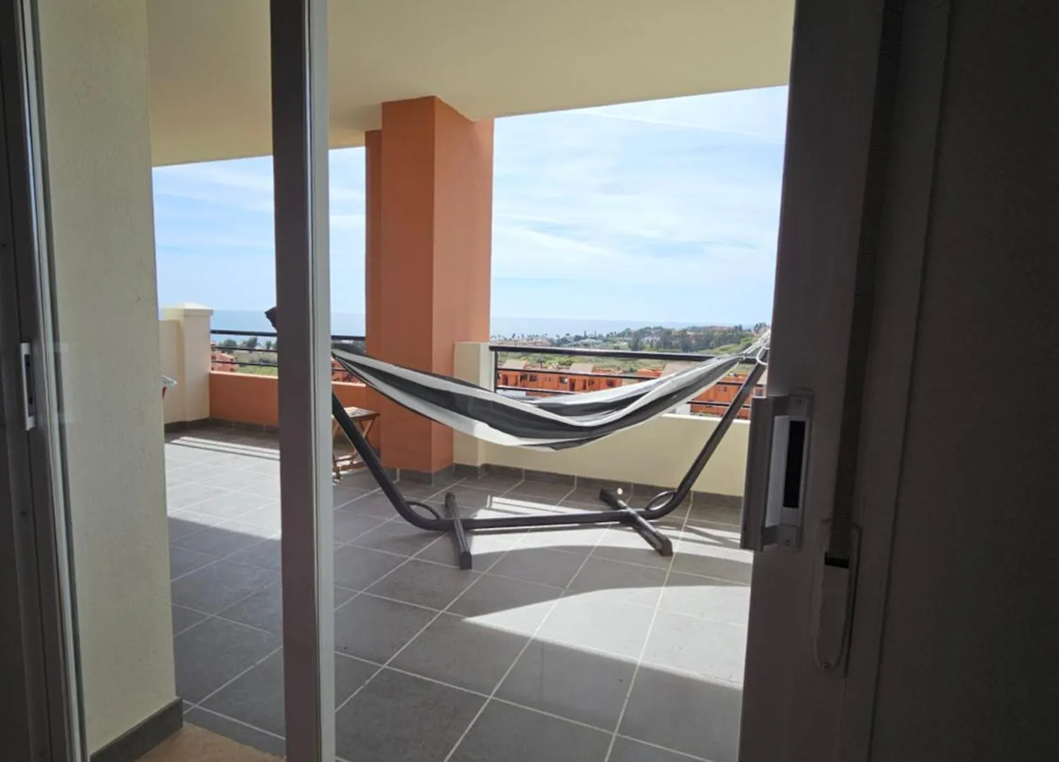 Casa Micangelo - Seaview, 5 Mins Walk To Beach Manilva
