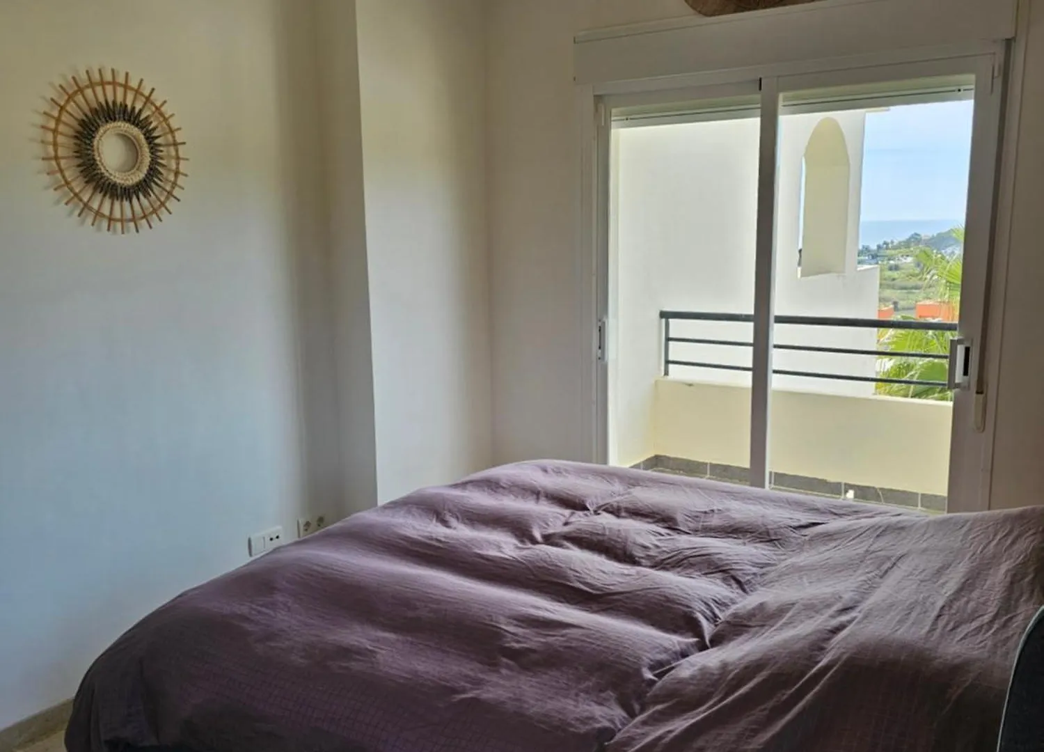 Casa Micangelo - Seaview, 5 Mins Walk To Beach Manilva Spanien