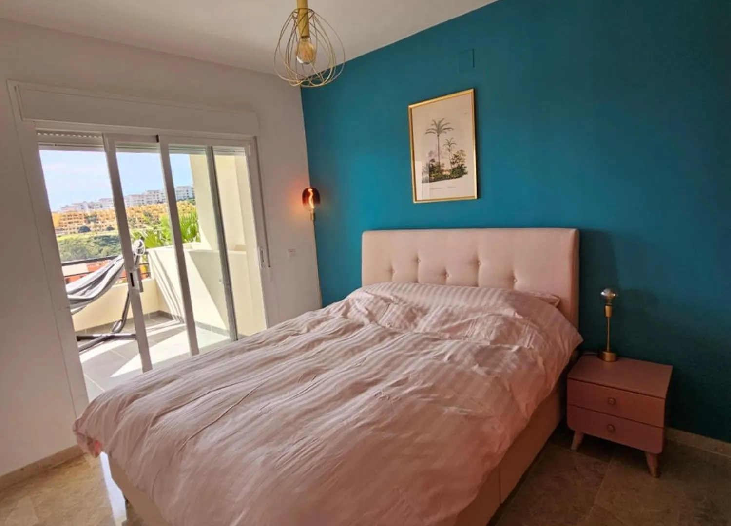 Casa Micangelo - Seaview, 5 Mins Walk To Beach Manilva Spanien